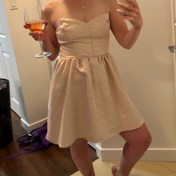 Striped Talula (Aritzia) dress, size 10. - Picture 3 of 3